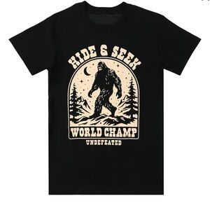 Big Foot World Champion T-Shirt in Large (unisex) NWT